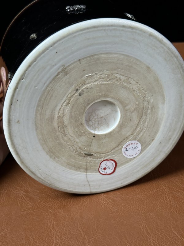 清康熙 乌金釉笔筒 - 图9