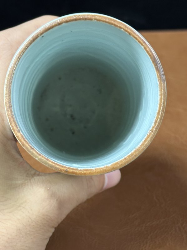 明崇祯 青花诗文人物笔筒 - 图8