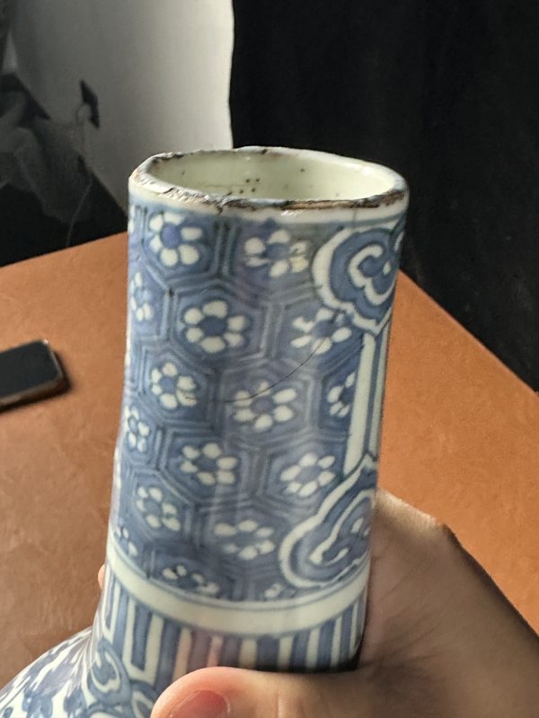 明万历 青花缠枝莲纹葫芦瓶 - 图10