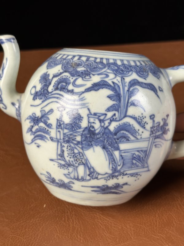 明天启 青花人物茶壶 - 图3