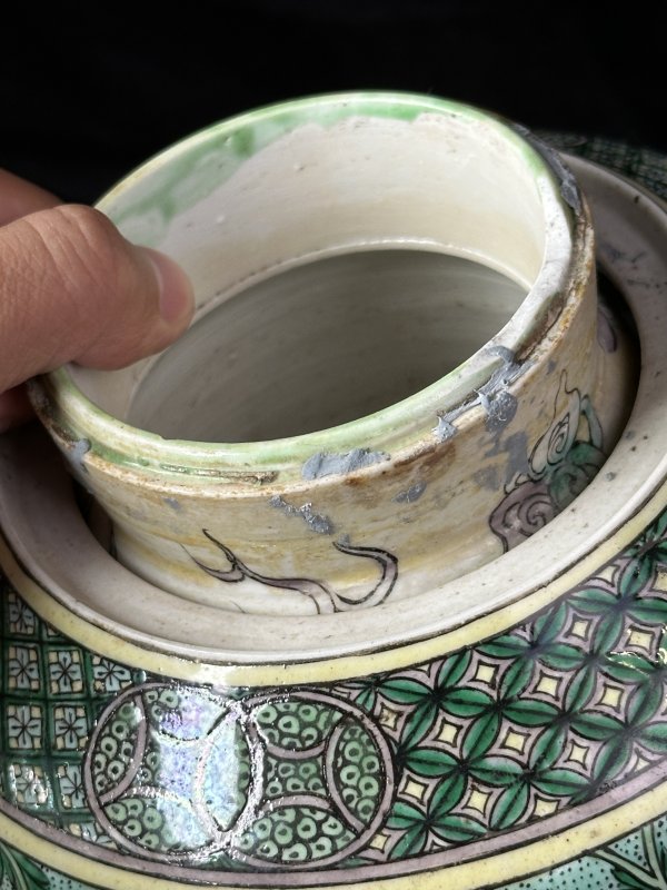清晚期 素三彩龙纹转心棒槌瓶 - 图7