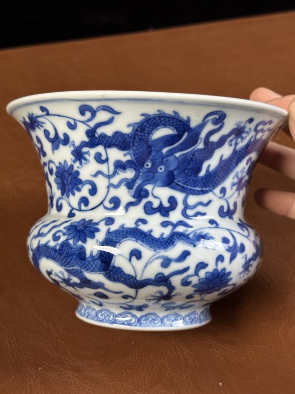 清中期 仿正德青花龙纹渣斗 - 图4