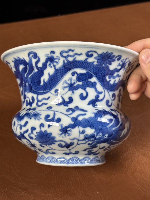 清中期 仿正德青花龙纹渣斗 - 图5