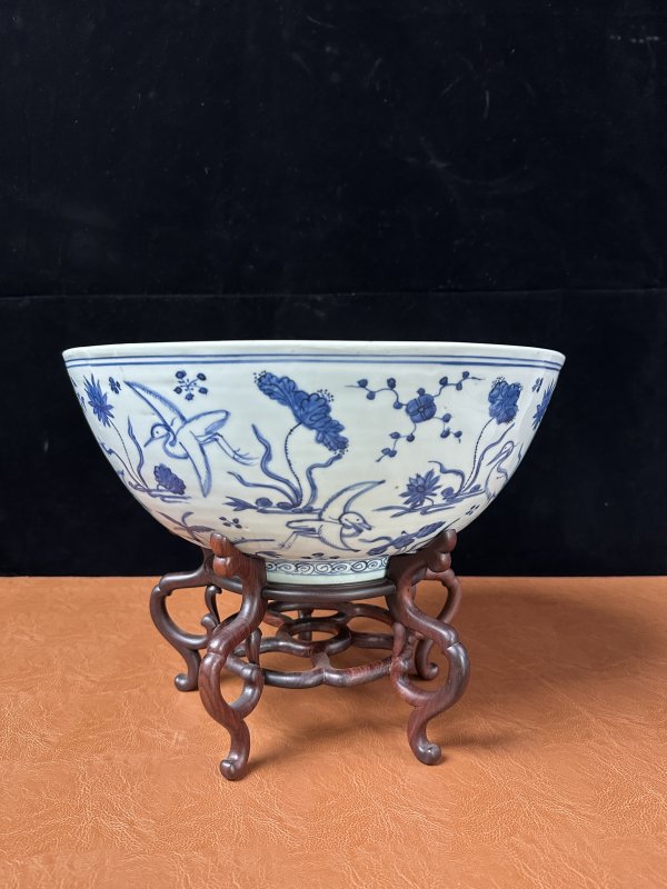 明万历 青花花鸟纹大碗 - 图2