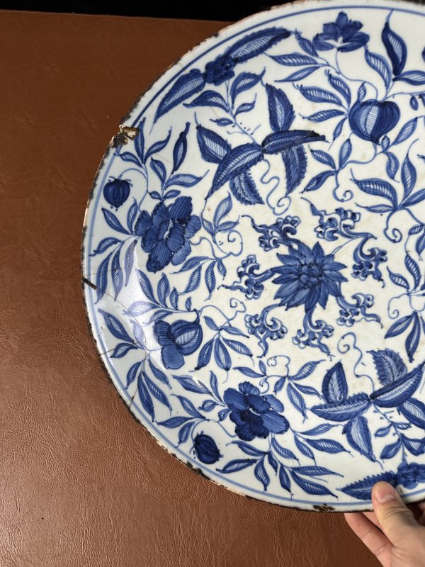 清康熙 仿宣德青花花卉大盘 - 图4