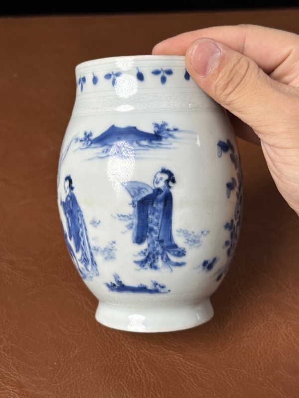 明崇祯 青花人物纹莲子罐 - 图5