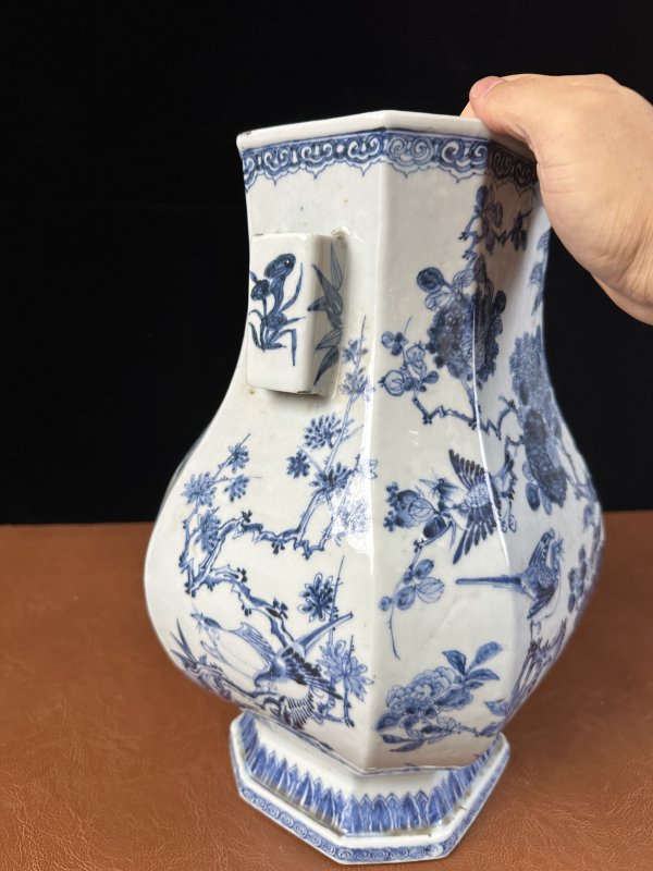 清中期 青花花鸟纹四方贯耳瓶 - 图8