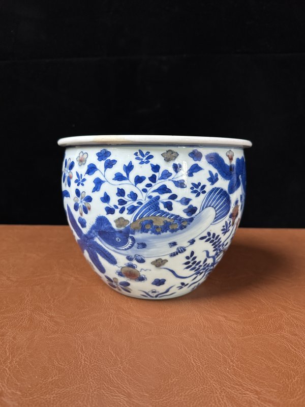 清康熙 青花釉里红鱼藻纹卷缸 - 图6