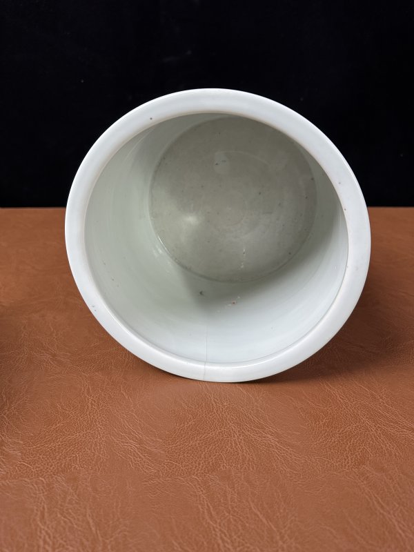 明万历、清康熙 青花笔筒及青花加彩豆一组 - 图15