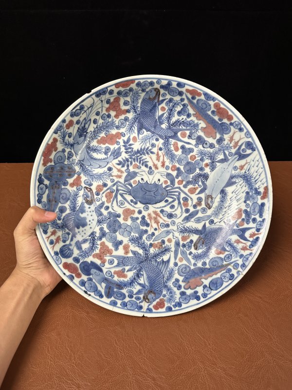 清康熙 青花釉里红鱼藻纹大盘 - 图5