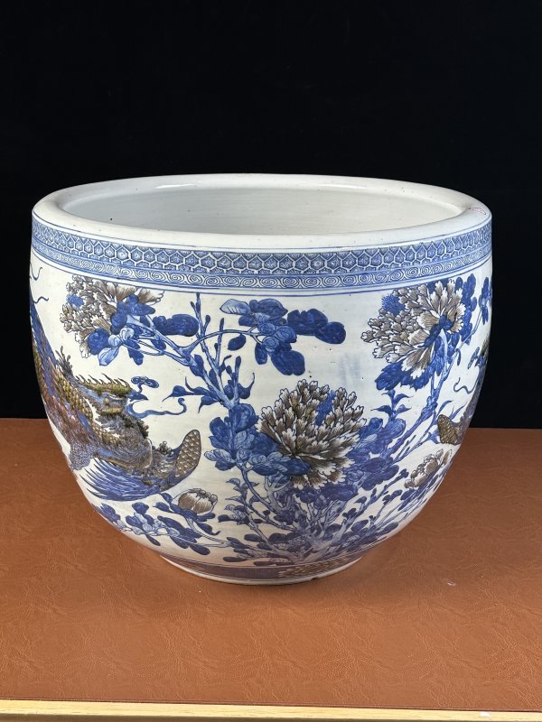 清中期 青花釉里红锦鸡牡丹图大缸 - 图2