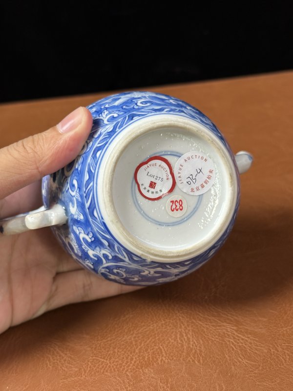 清康熙  青花持莲童子茶壶 - 图7