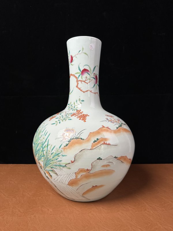 清光绪 粉彩灵山祝寿纹天球瓶 - 图3