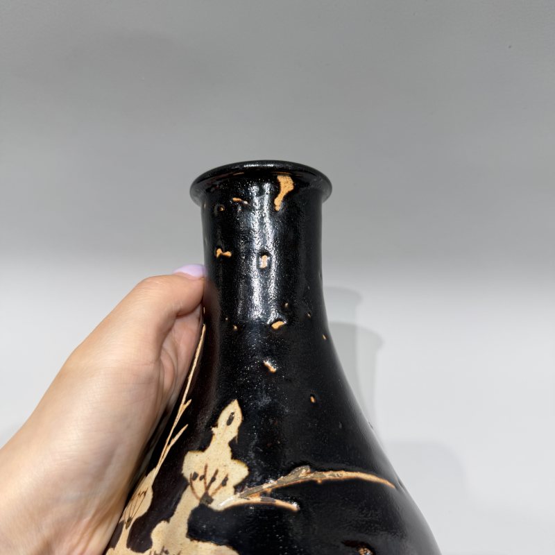 明代 吉州窑黑釉梅花长颈瓶 - 图6
