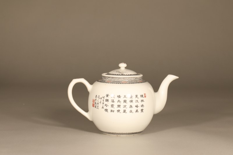 何许人 粉彩雪景茶壶 - 图4