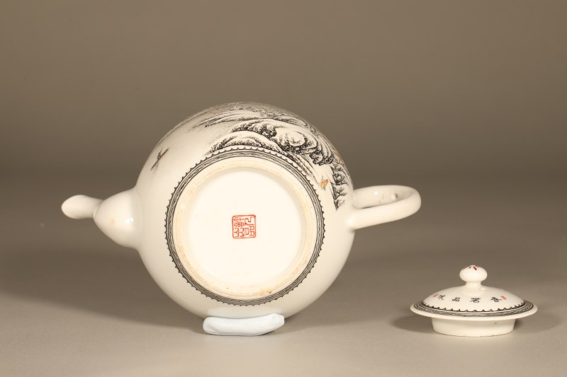 何许人 粉彩雪景茶壶 - 图6