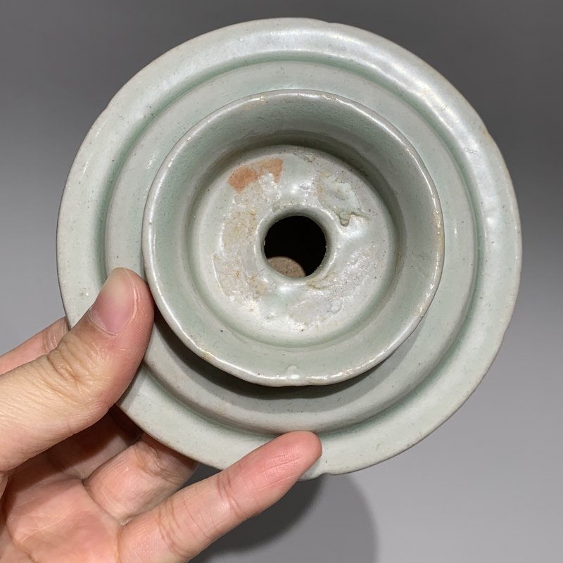明代 青釉刻花温酒壶、盏、托一套 - 图17