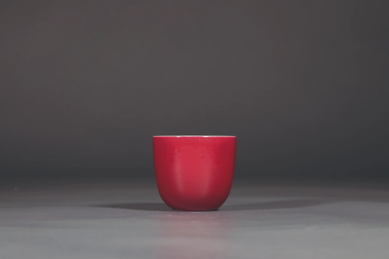 民国 胭脂红釉杯 - 图1