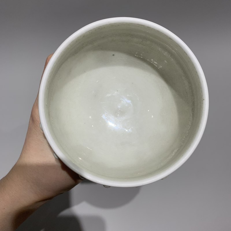 明代 青白釉莲瓣纹行炉 - 图6