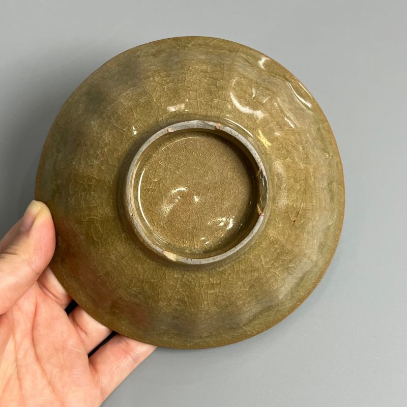 明代 龙泉窑米黄釉莲瓣洗 - 图7