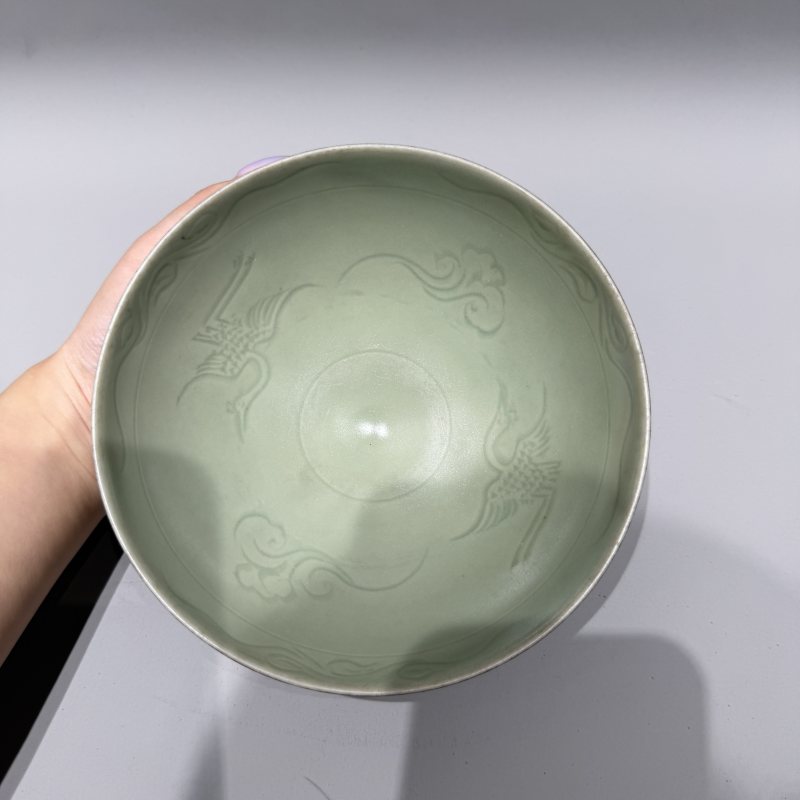 明代 龙泉窑梅子青釉仙鹤纹碗 - 图5