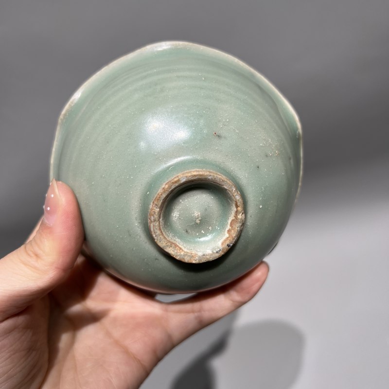 明代 龙泉窑梅子青釉龟栖荷叶盏 - 图10