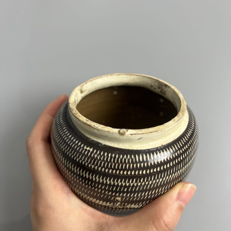 明代 当阳窑黑釉跳刀罐 - 图9