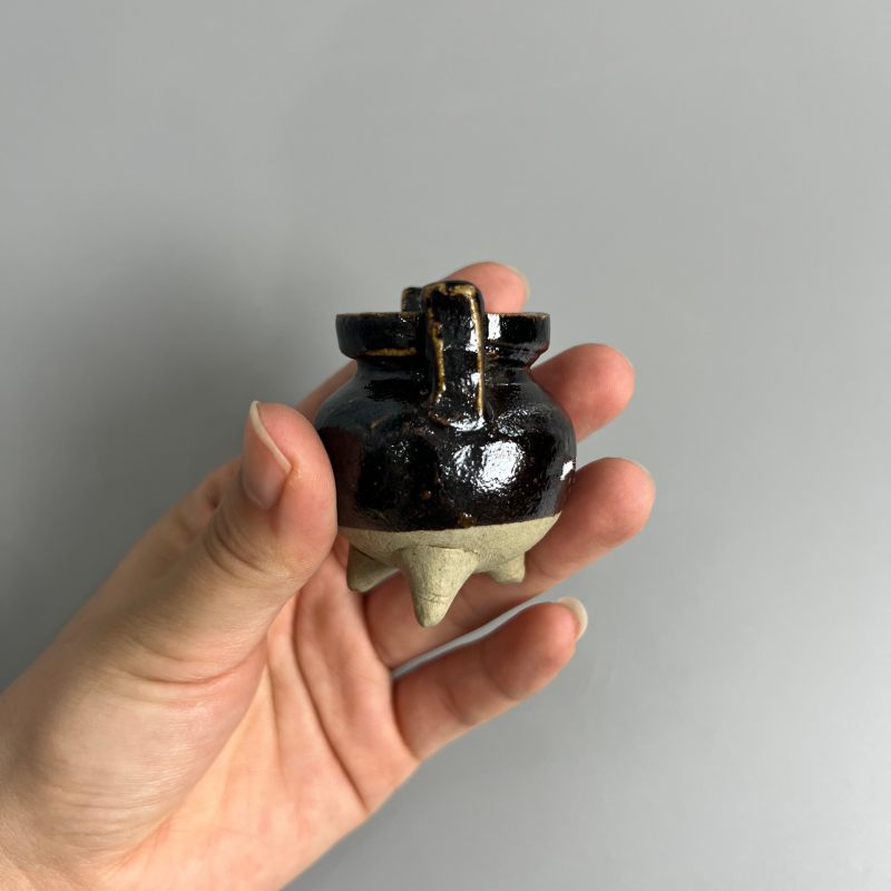 明代 黑釉三足香炉 - 图6