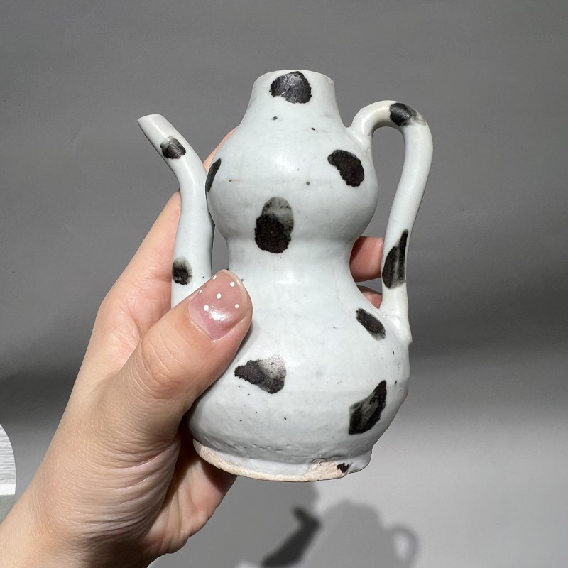 明代 青白釉点彩壶 - 图7