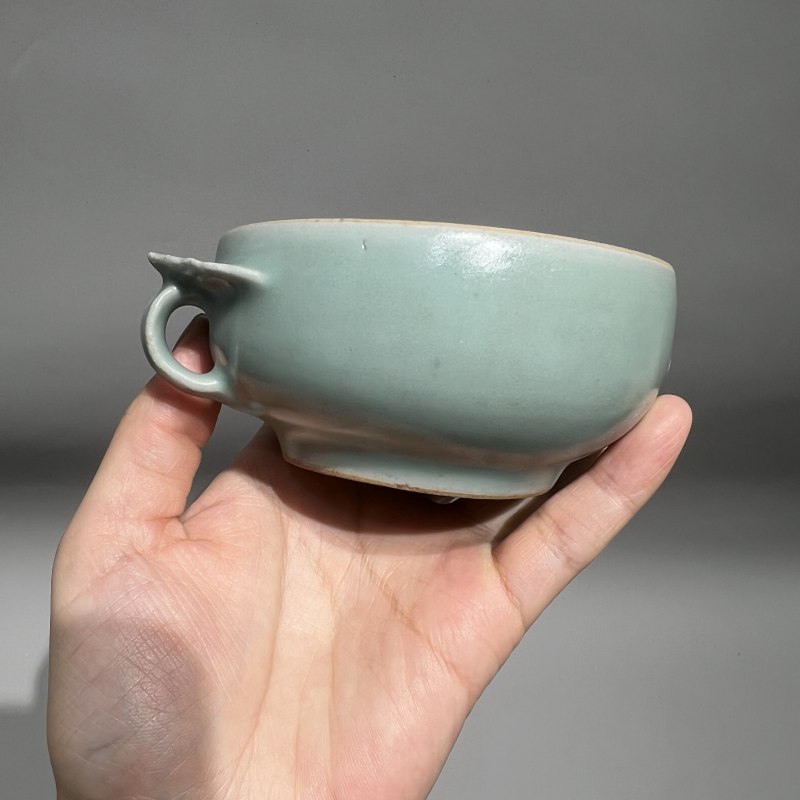 明代 龙泉窑粉青釉屈卮 - 图4