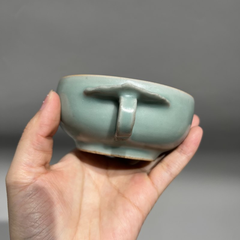 明代 龙泉窑粉青釉屈卮 - 图5