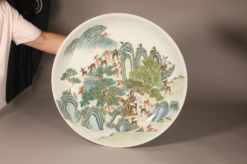 清光绪 粉彩白鹿大盘 - 图6