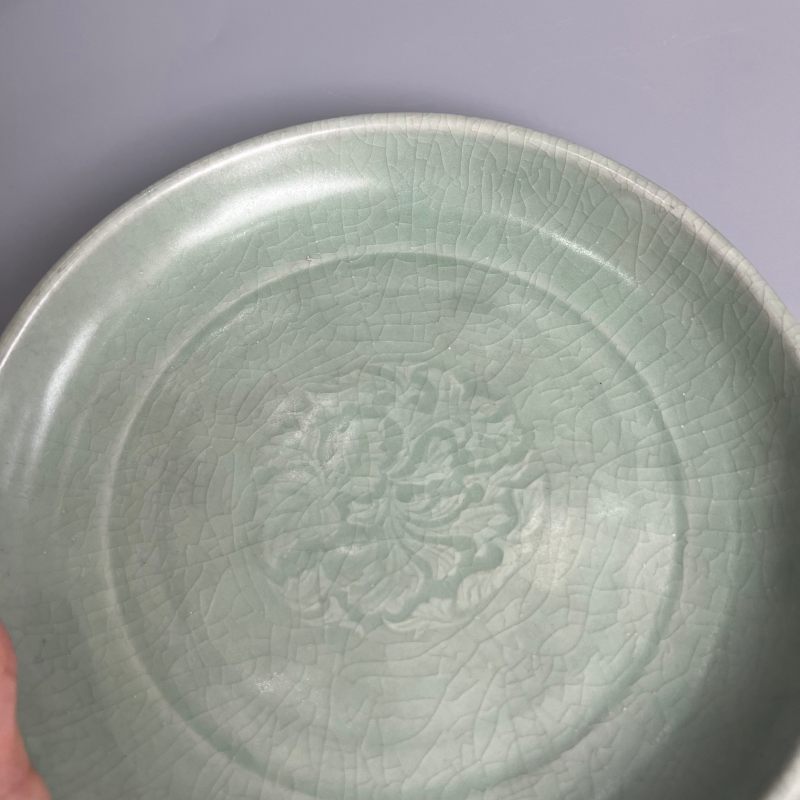 明代 龙泉窑梅子青釉盘 - 图7
