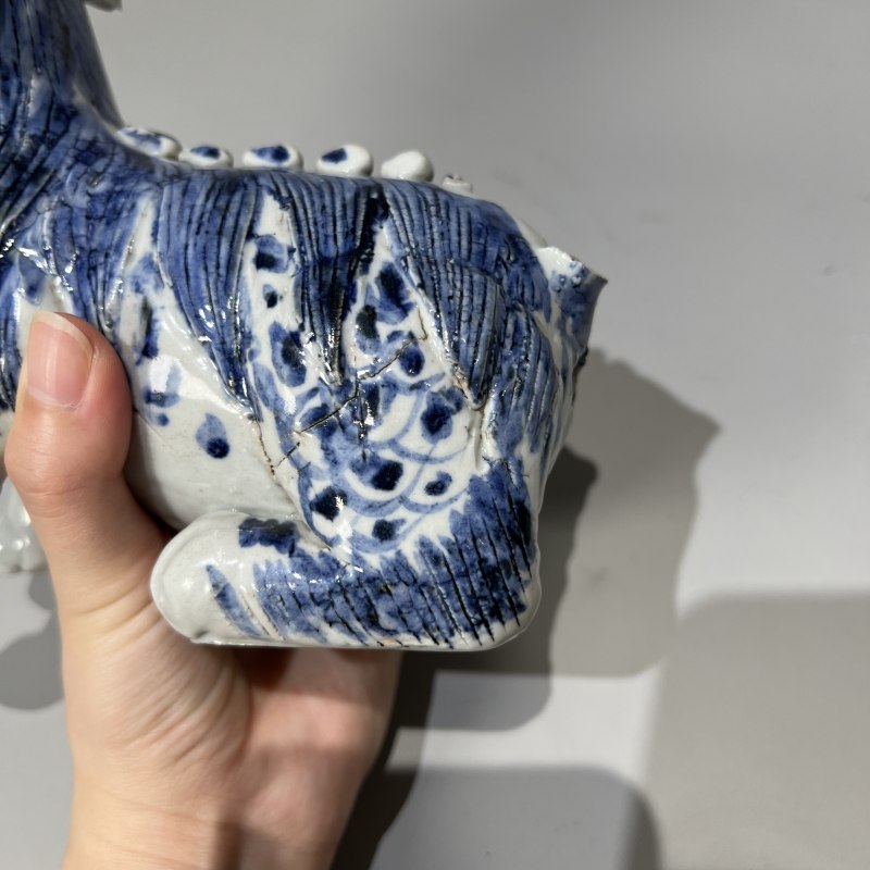 元代 青花瑞狮坐像 - 图9