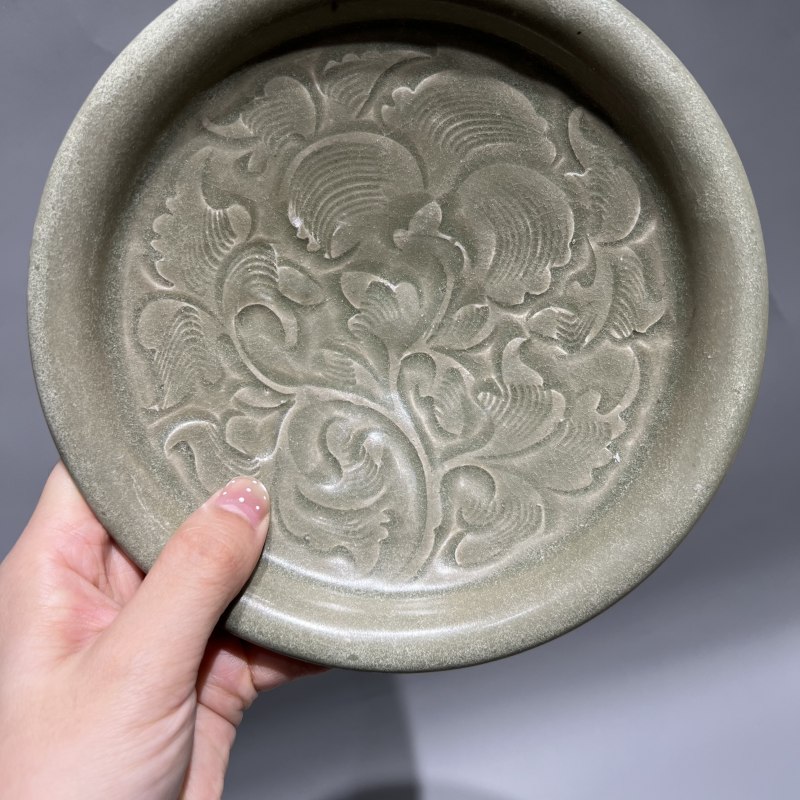 明代 青釉刻花盘 - 图5