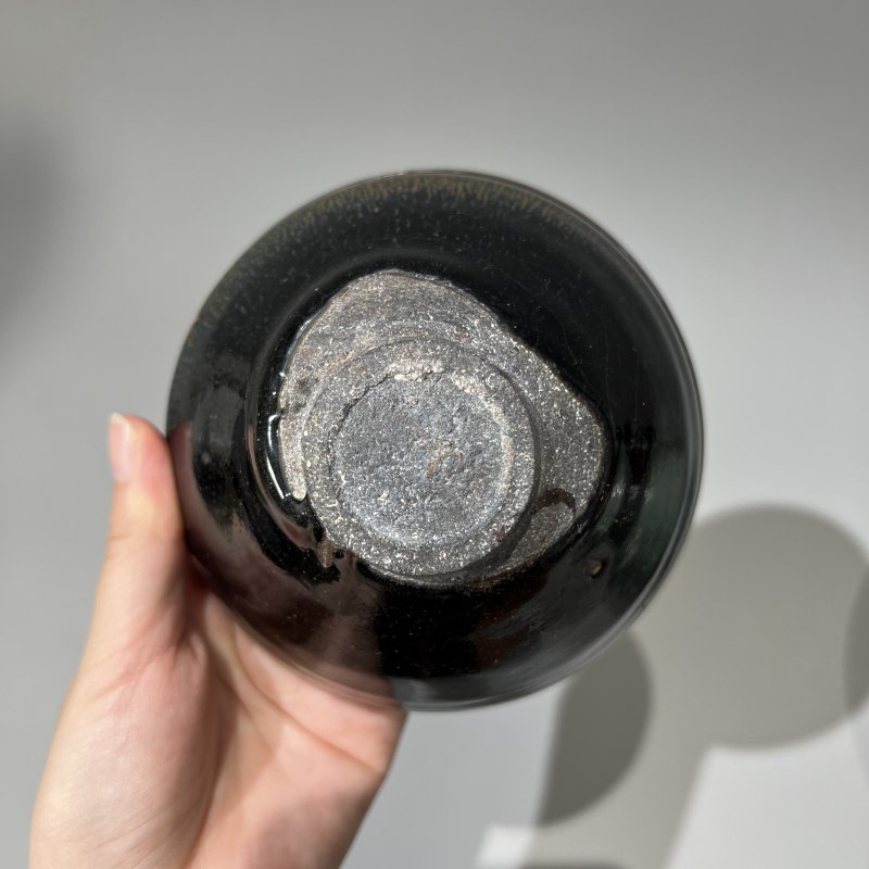 明代 建窑乌金釉束口盏 - 图8