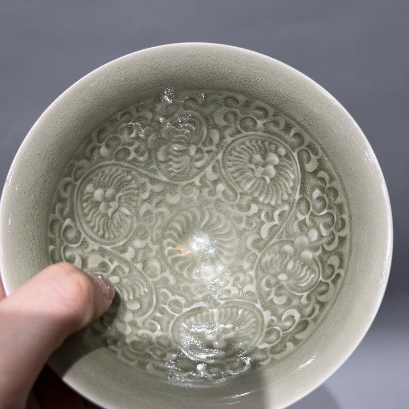 明代 青釉团菊纹斗笠盏 - 图7