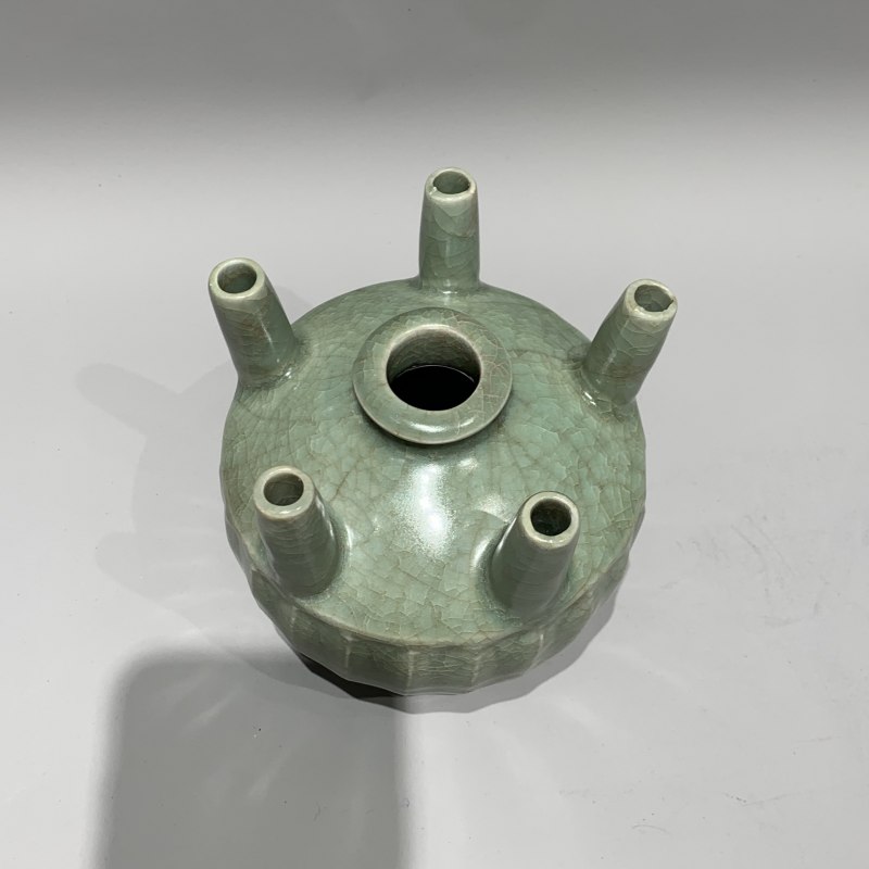 明代 龙泉窑青釉五管花插 - 图6