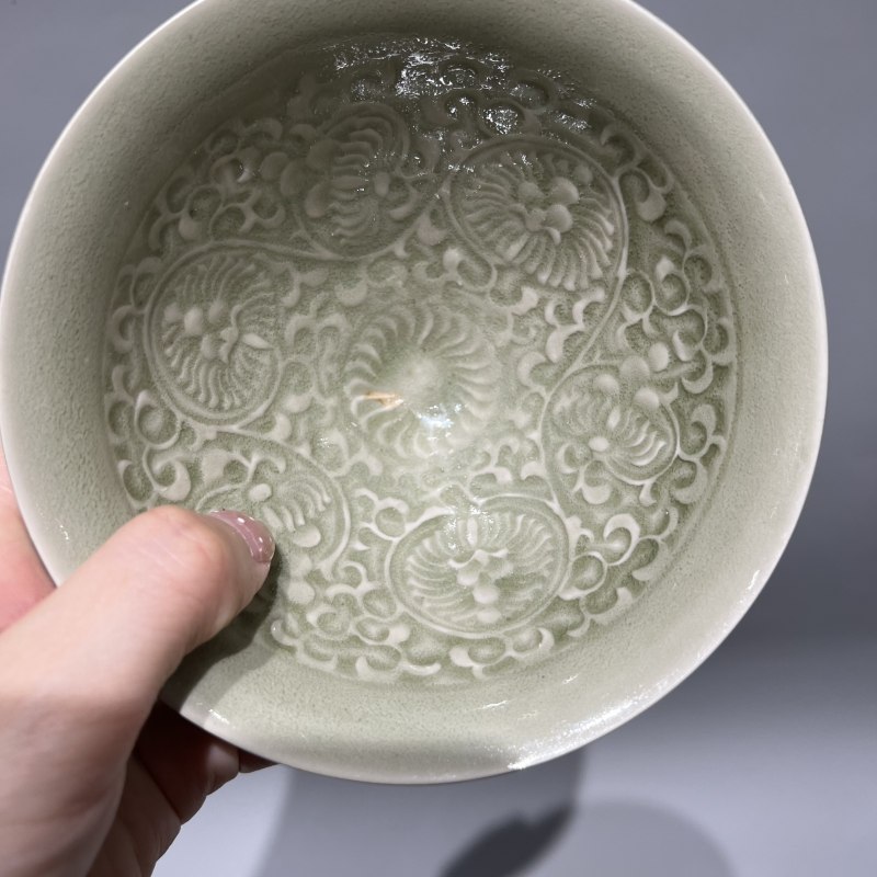明代 青釉团菊纹斗笠盏 - 图8