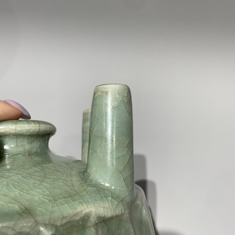 明代 龙泉窑青釉五管花插 - 图8