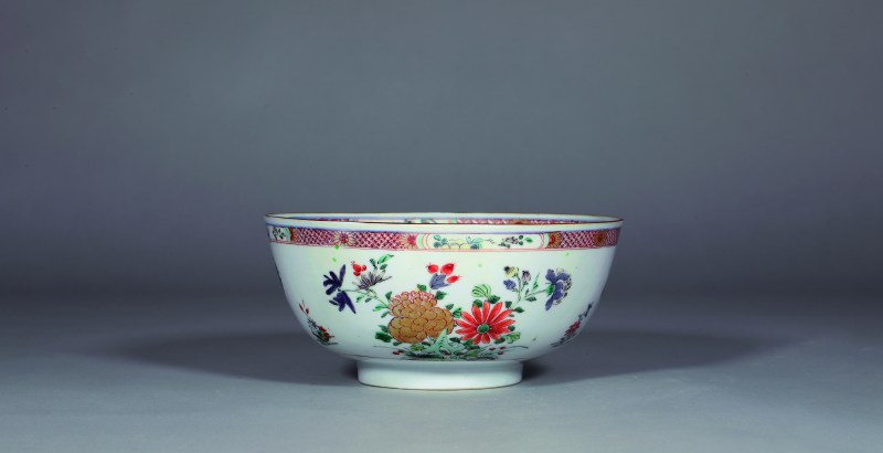 清雍正 粉彩描金花卉纹碗 - 图1