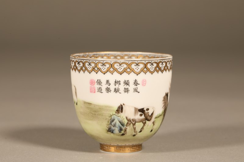 民国 粉彩八骏图杯 - 图7