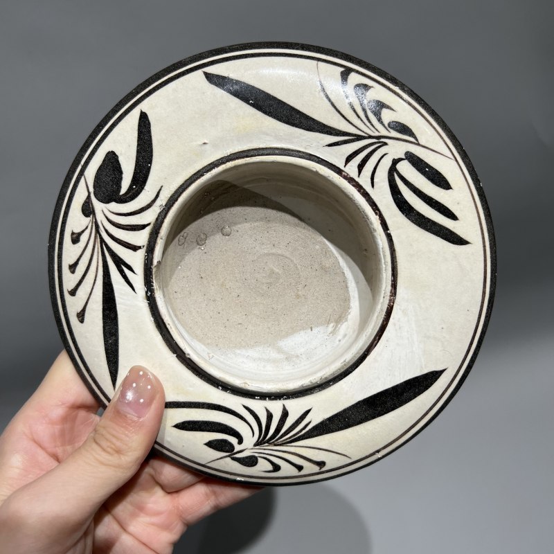 明代 磁州窑白地黑花香炉 - 图4