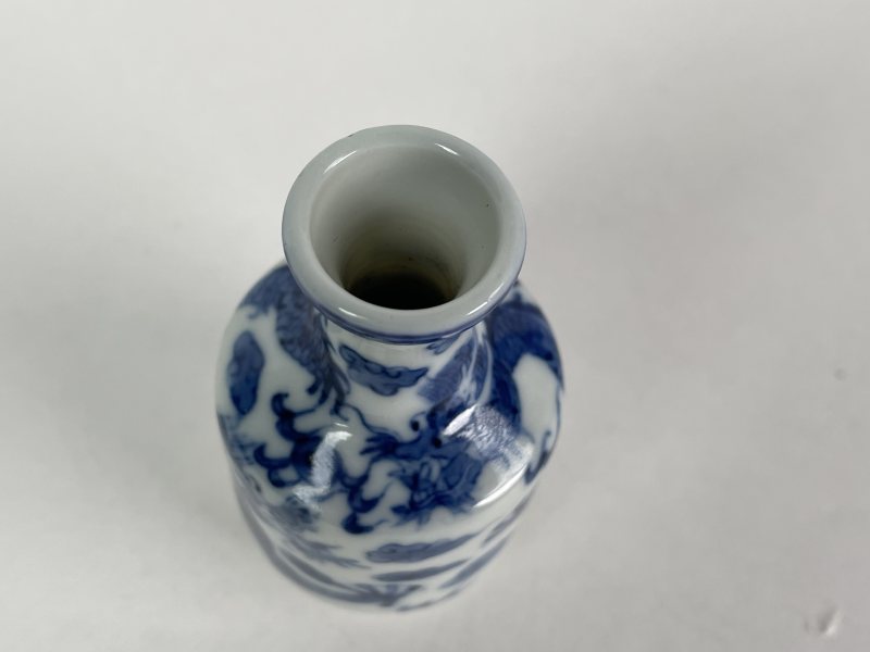 解放后 青花云龙纹瓶 - 图5