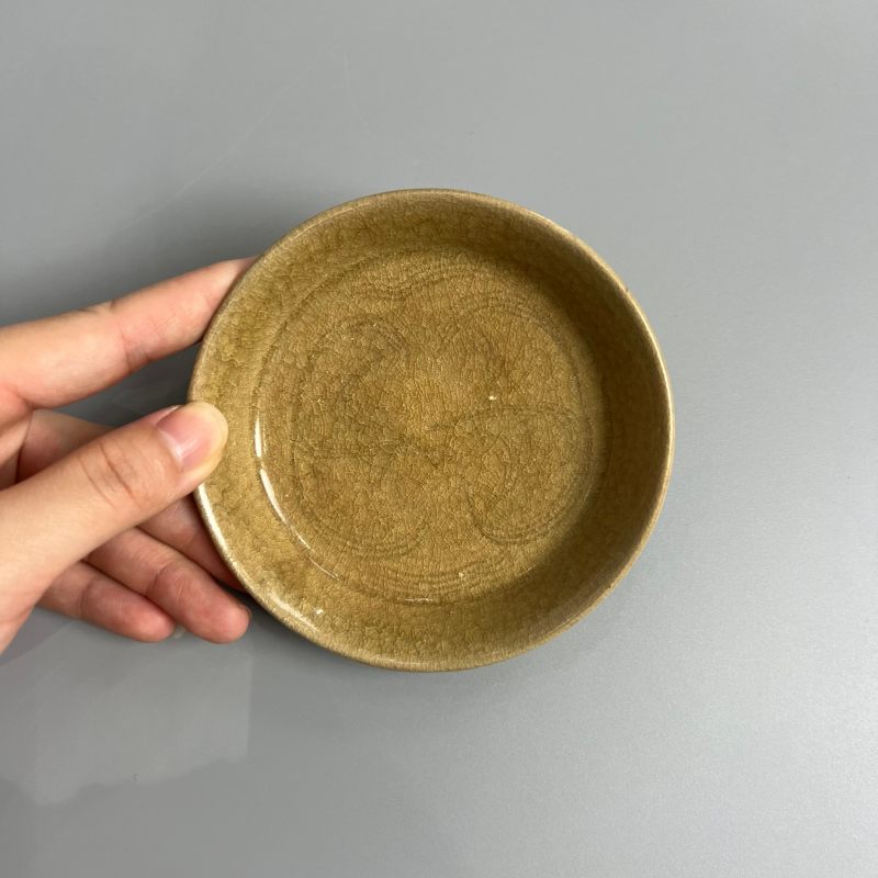 明代 龙泉窑青黄釉刻花平足洗 - 图6