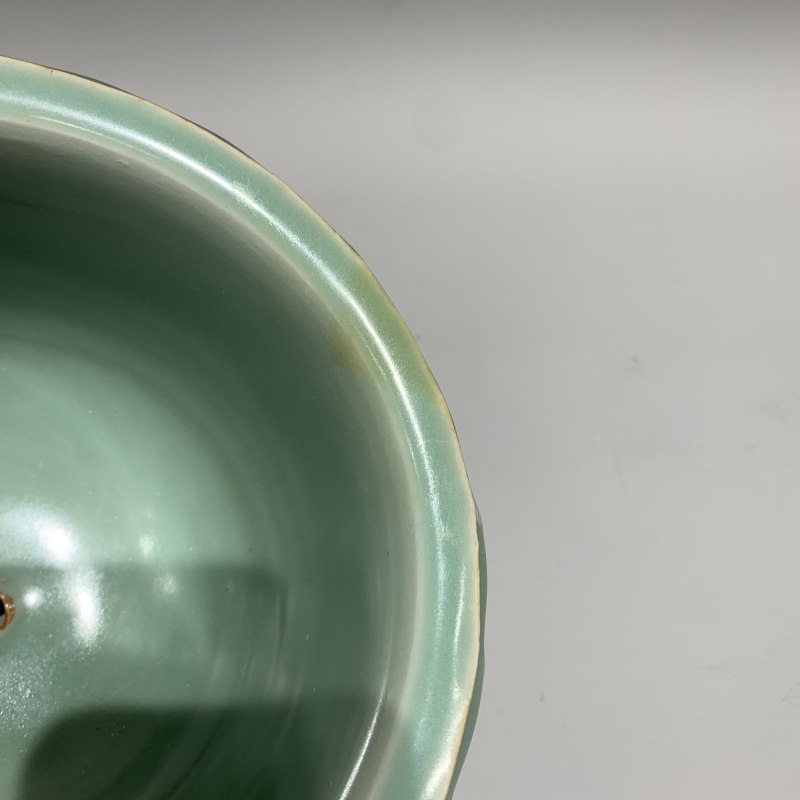 明代 龙泉窑梅子青釉花盆 - 图8