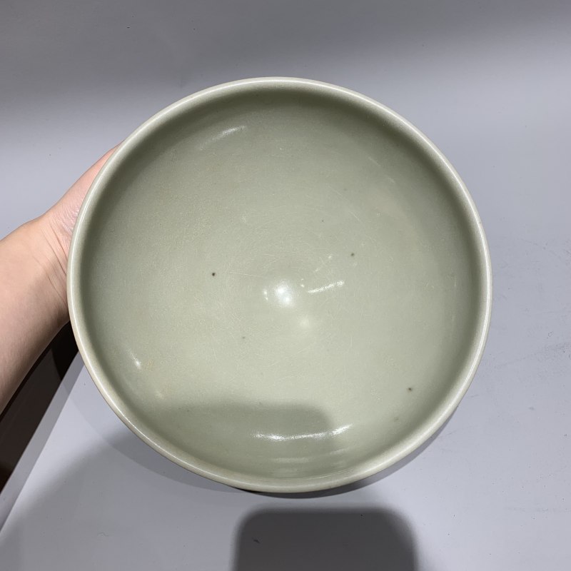 明代 月白釉大碗 - 图5