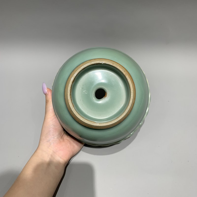 明代 龙泉窑梅子青釉花盆 - 图9
