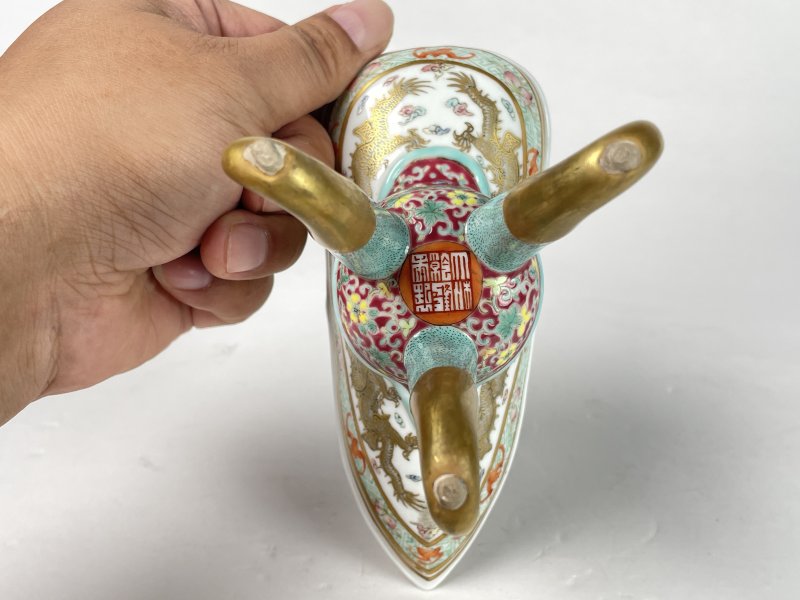 清晚期 粉彩描金龙纹爵杯 - 图11