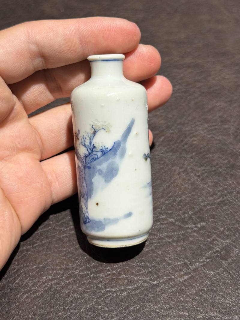 清道光 青花釉里红人物故事图鼻烟壶 - 图4